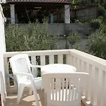 Apartment With Swimming Pools Zrnovska Banja, - 8335