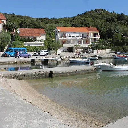 Appartamento With Swimming Pools Zrnovska Banja, - 8335 Korčula