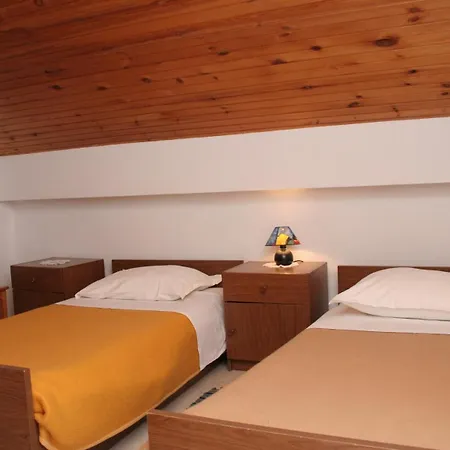 Apartment With A Swimming Pool Zrnovska Banja, - 8335